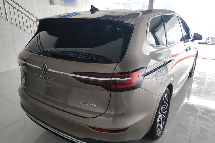 Used Volkswagen Viloran 2022 380TSI Prestige Edition Rear Right 45 Deg