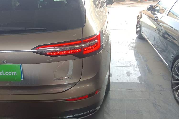 Used Volkswagen Viloran 2022 380TSI Prestige Edition Right Rear Taillight