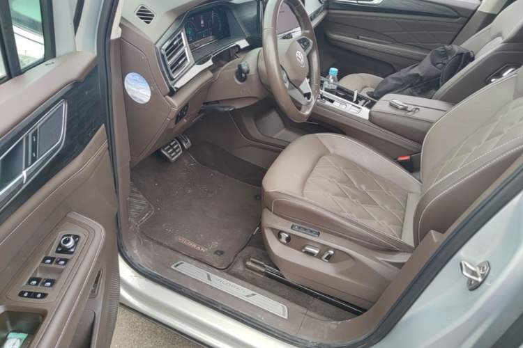 Used Volkswagen Viloran 2022 380TSI Prestige Edition Driver Seat