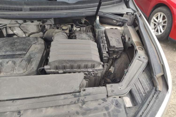 Used Volkswagen Viloran 2022 380TSI Prestige Edition Engine Bay Left