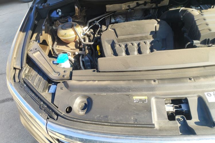 Used Volkswagen Viloran 2022 380TSI Prestige Edition Engine Bay Right