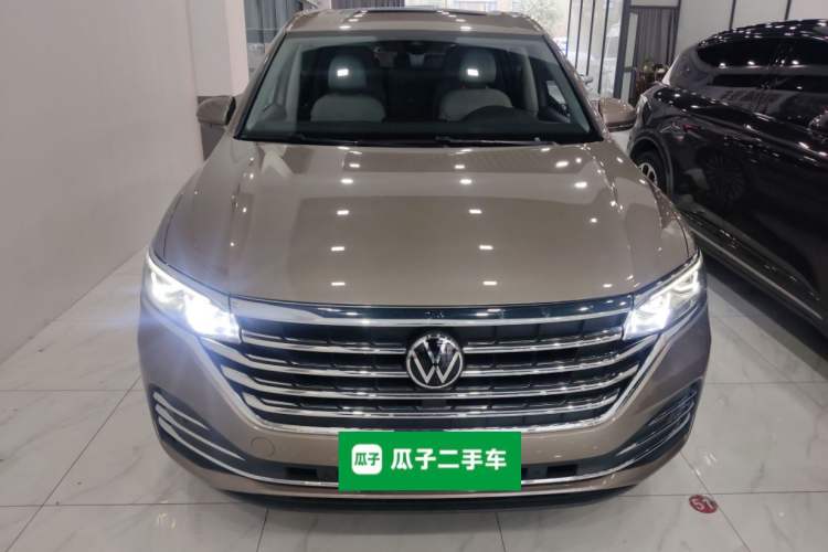 Used Volkswagen Viloran 2022 380TSI Prestige Edition Front