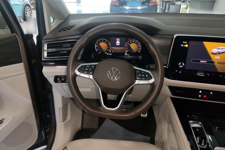 Used Volkswagen Viloran 2022 380TSI Prestige Edition Steering Wheel