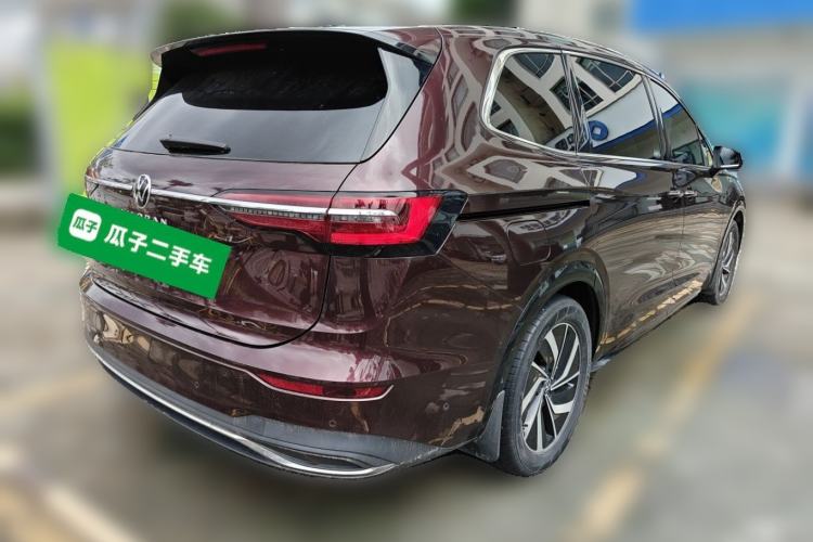 Used Volkswagen Viloran 2022 380TSI Luxury Edition Rear Right 45 Deg