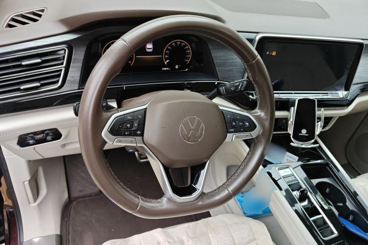 Used Volkswagen Viloran 2022 380TSI Luxury Edition Steering Wheel