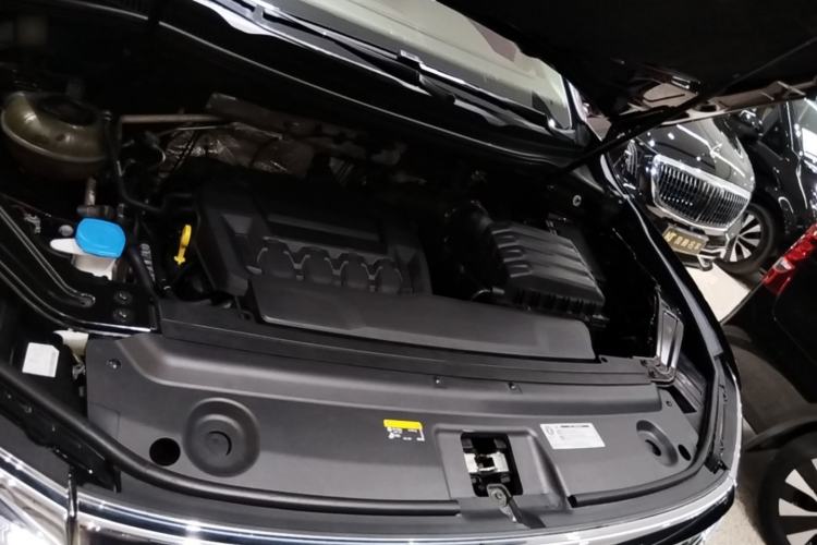 Used Volkswagen Viloran 2022 380TSI Prestige Edition Engine Bay