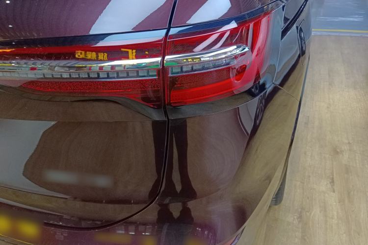 Used Volkswagen Viloran 2022 380TSI Prestige Edition Right Rear Taillight