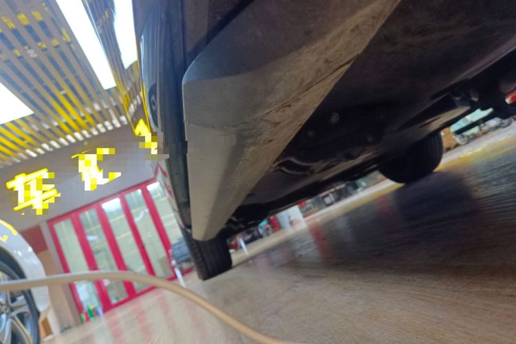 Used Volkswagen Viloran 2022 380TSI Prestige Edition Right Side Sill