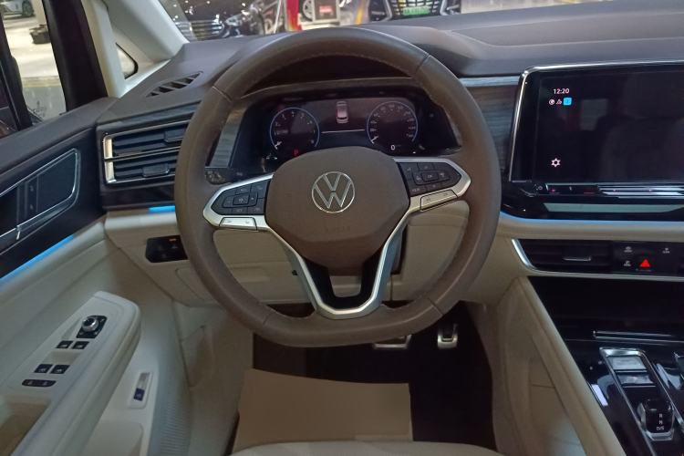 Used Volkswagen Viloran 2022 380TSI Prestige Edition Steering Wheel