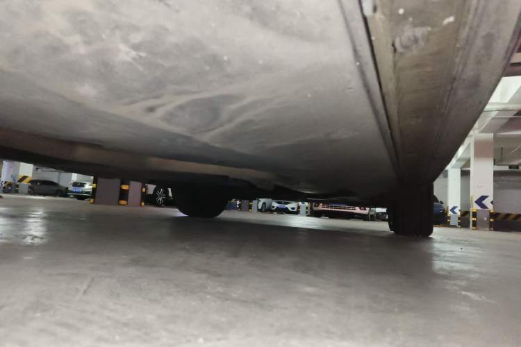 Used Volkswagen Viloran 2022 380TSI Luxury Edition Chassis Front Left
