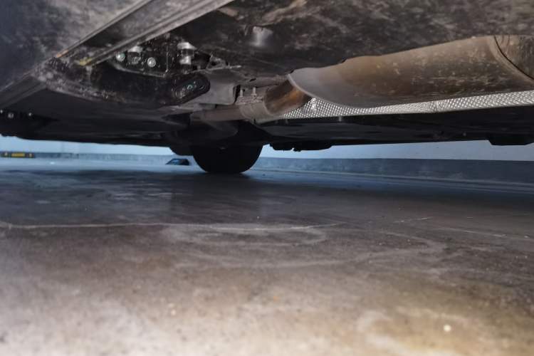 Used Volkswagen Viloran 2022 380TSI Prestige Edition Chassis Rear Left