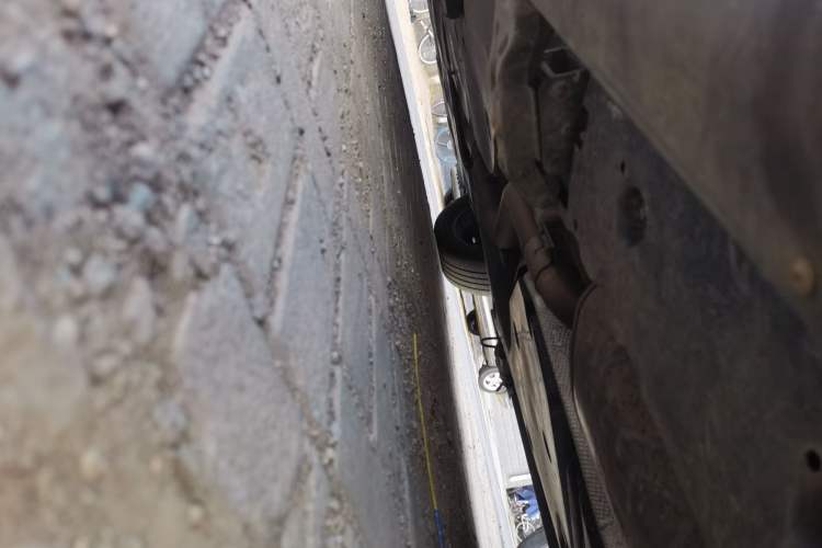 Used Volkswagen Viloran 2022 330TSI Luxury Edition Chassis Rear Left