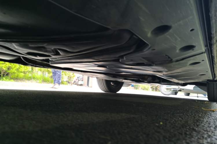 Used Volkswagen Viloran 2022 380TSI Prestige Edition Chassis Rear Right