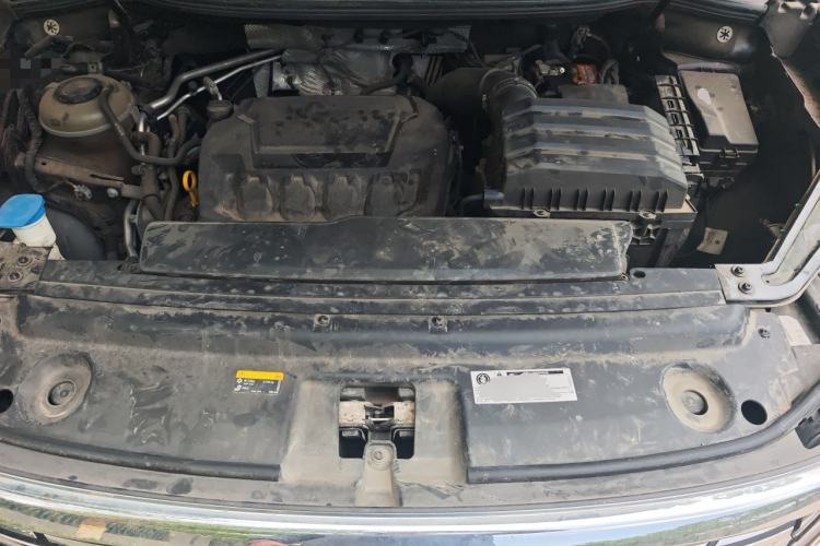 Used Volkswagen Viloran 2022 380TSI Prestige Edition Engine Bay