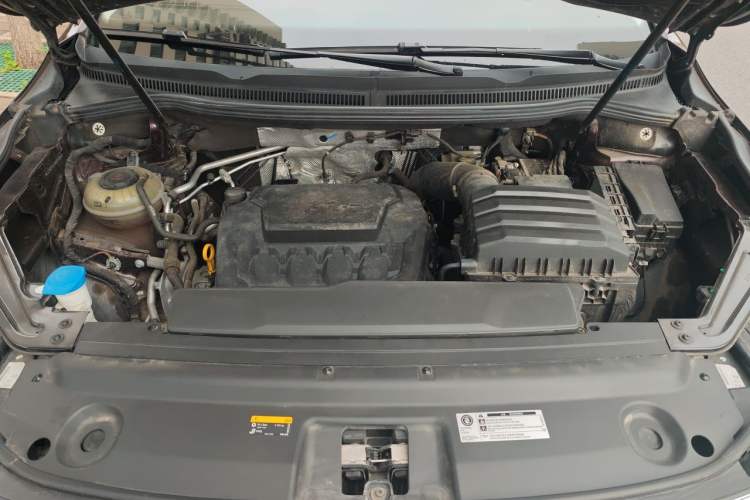 Used Volkswagen Viloran 2022 380TSI Prestige Edition Engine Bay