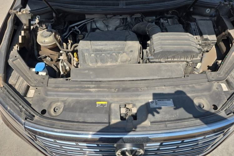 Used Volkswagen Viloran 2022 380TSI Prestige Edition Engine Bay