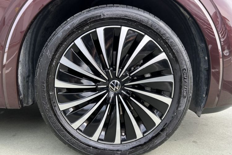 Used Volkswagen Viloran 2022 380TSI Prestige Edition Exterior 1
