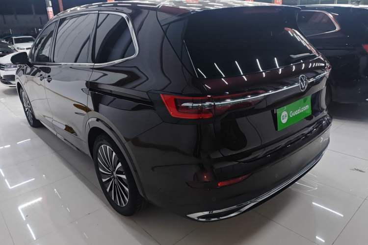 Used Volkswagen Viloran 2022 380TSI Prestige Edition Exterior 3