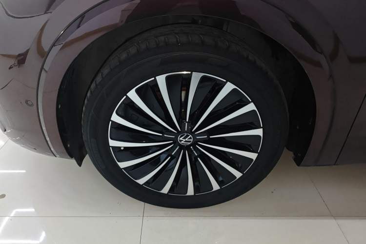Used Volkswagen Viloran 2022 380TSI Prestige Edition Exterior 7