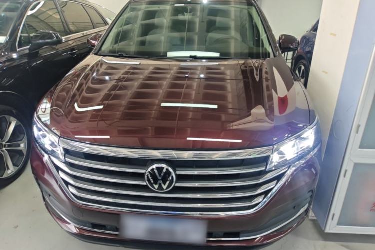 Used Volkswagen Viloran 2022 330TSI Luxury Edition Front