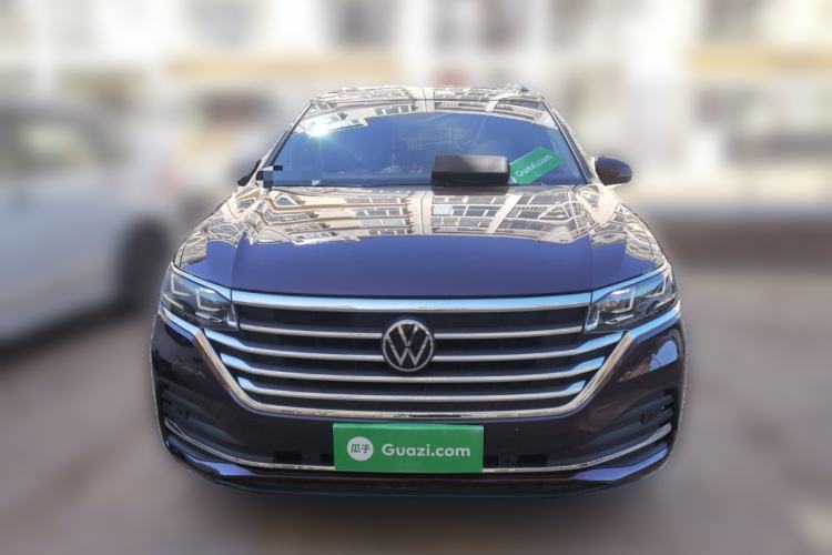 Used Volkswagen Viloran 2022 330TSI Luxury Edition Front
