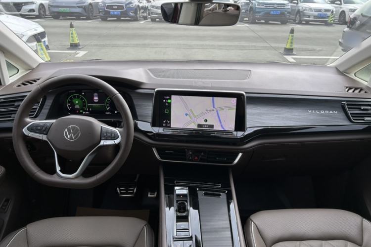 Used Volkswagen Viloran 2022 380TSI Prestige Edition Interior 2