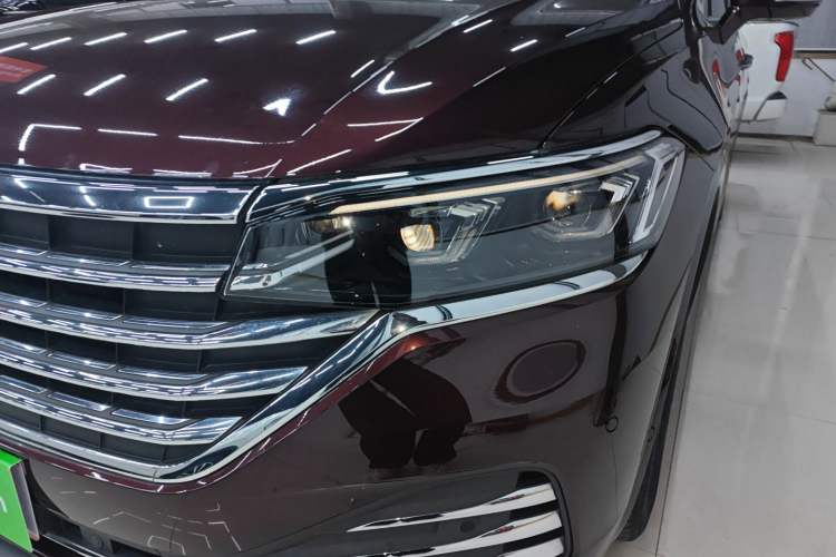 Used Volkswagen Viloran 2022 380TSI Prestige Edition Left Front Headlight