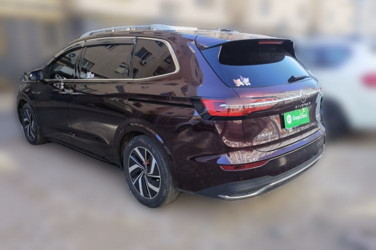 Used Volkswagen Viloran 2022 330TSI Luxury Edition Rear Left 45 Deg