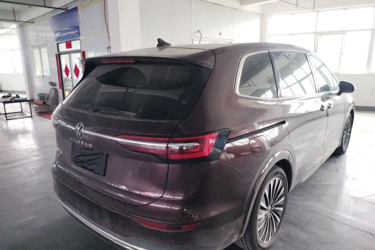 Used Volkswagen Viloran 2022 380TSI Prestige Edition Rear Right 45 Deg