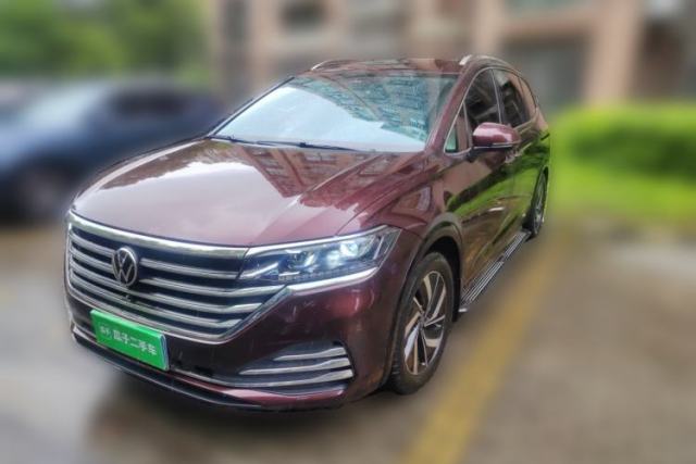 Used Volkswagen Viloran 2022 330TSI Luxury Edition