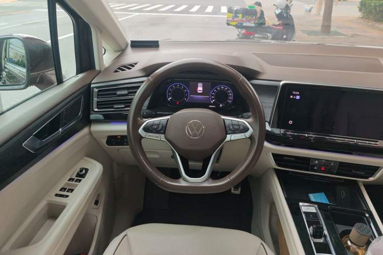 Used Volkswagen Viloran 2022 380TSI Prestige Edition Steering Wheel