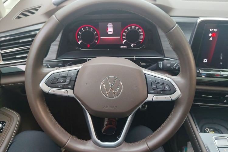 Used Volkswagen Viloran 2022 380TSI Prestige Edition Steering Wheel