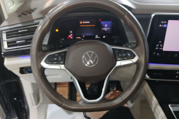 Used Volkswagen Viloran 2022 380TSI Prestige Edition Steering Wheel