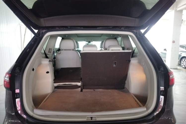 Used Volkswagen Viloran 2022 380TSI Prestige Edition Trunk
