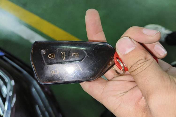 Used Volkswagen Viloran 2022 380TSI Prestige Edition Vehicle Key