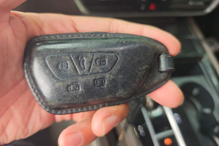 Used Volkswagen Viloran 2022 380TSI Prestige Edition Vehicle Key