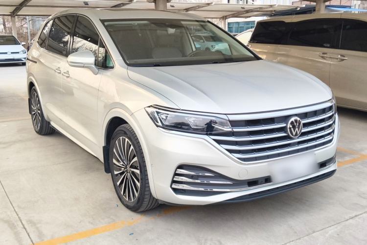 Used Volkswagen Viloran 2022 380TSI Prestige Edition Exterior 2