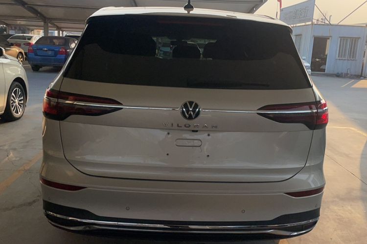 Used Volkswagen Viloran 2022 380TSI Prestige Edition Exterior 4