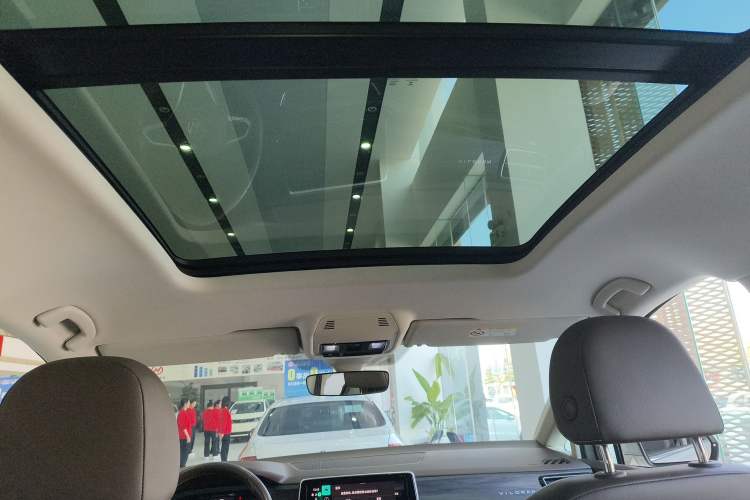 Used Volkswagen Viloran 2022 380TSI Prestige Edition Headliner