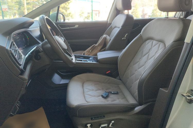 Used Volkswagen Viloran 2022 380TSI Prestige Edition Left Front Seat