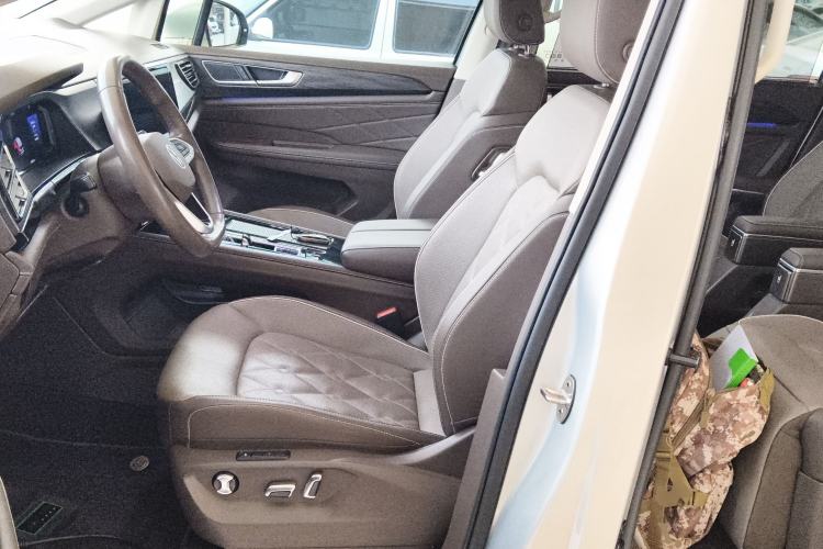 Used Volkswagen Viloran 2022 380TSI Prestige Edition Left Front Seat