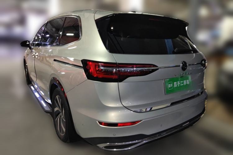 Used Volkswagen Viloran 2022 330TSI Luxury Edition Rear Left 45 Deg