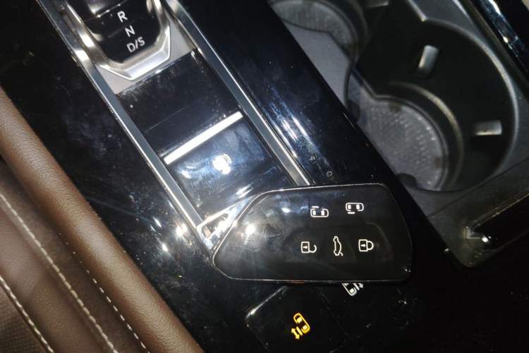 Used Volkswagen Viloran 2022 380TSI Luxury Edition Vehicle Key