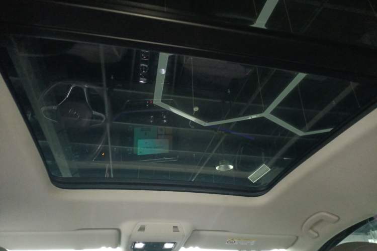 Used Volkswagen Viloran 2022 380TSI Prestige Edition Headliner