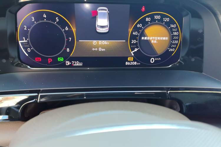 Used Volkswagen Viloran 2022 330TSI Luxury Edition Odometer Close Up