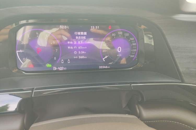 Used Volkswagen Viloran 2022 380TSI Prestige Edition Odometer Close Up