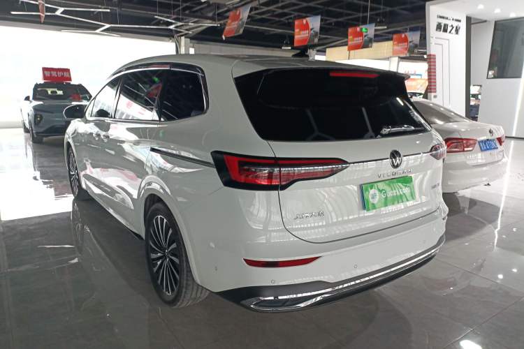 Used Volkswagen Viloran 2022 380TSI Prestige Edition Rear Left 45 Deg