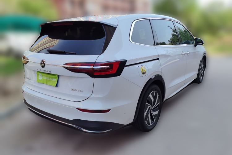 Used Volkswagen Viloran 2022 330TSI Luxury Edition Rear Right 45 Deg