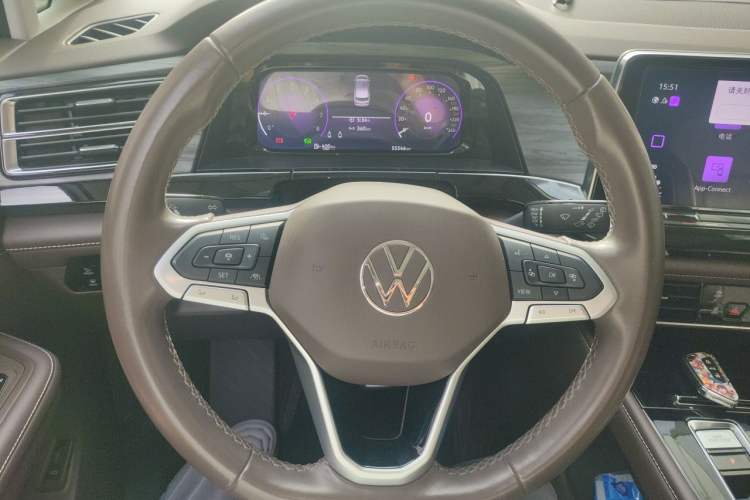 Used Volkswagen Viloran 2022 380TSI Prestige Edition Steering Wheel