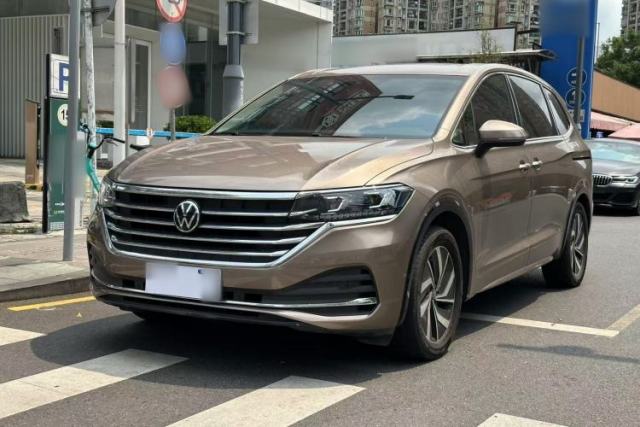 Used Volkswagen Viloran 2022 380TSI Luxury Edition